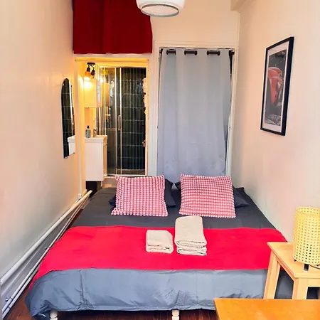 Charmante Place A Deux Pas De La Tour Eiffel * París