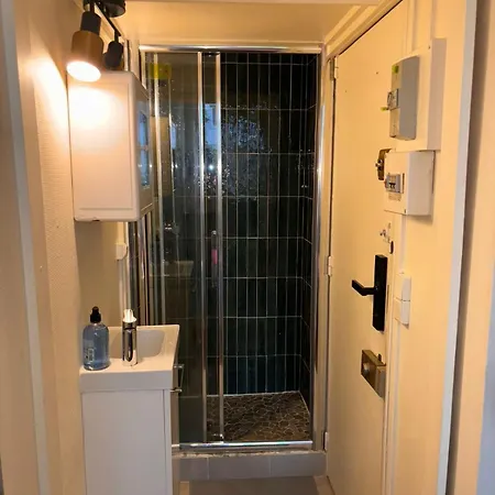 Charmante Place A Deux Pas De La Tour Eiffel Rum i privatbostad *
